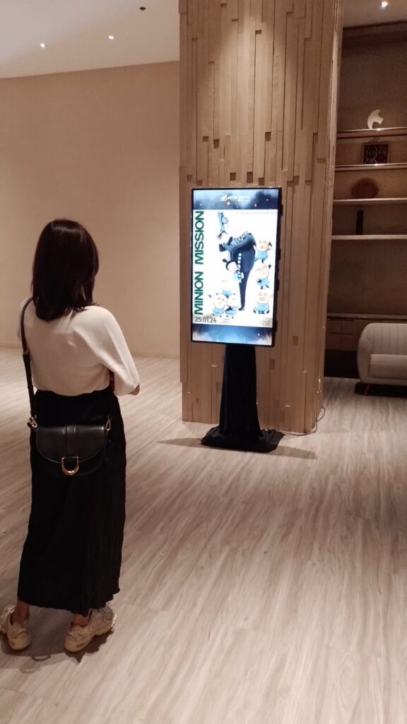 RENTAL LED TV MONITOR di Bali. TV LED baru canggih, harga SEWA TV bali Murah Meriah.